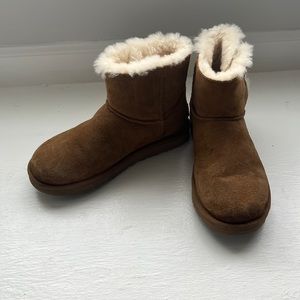 Winter 2021 mini Ugg with side strap.